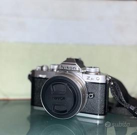 Nikon Zfc + obiettivo kit DX 16-50 F/3.5-6.3