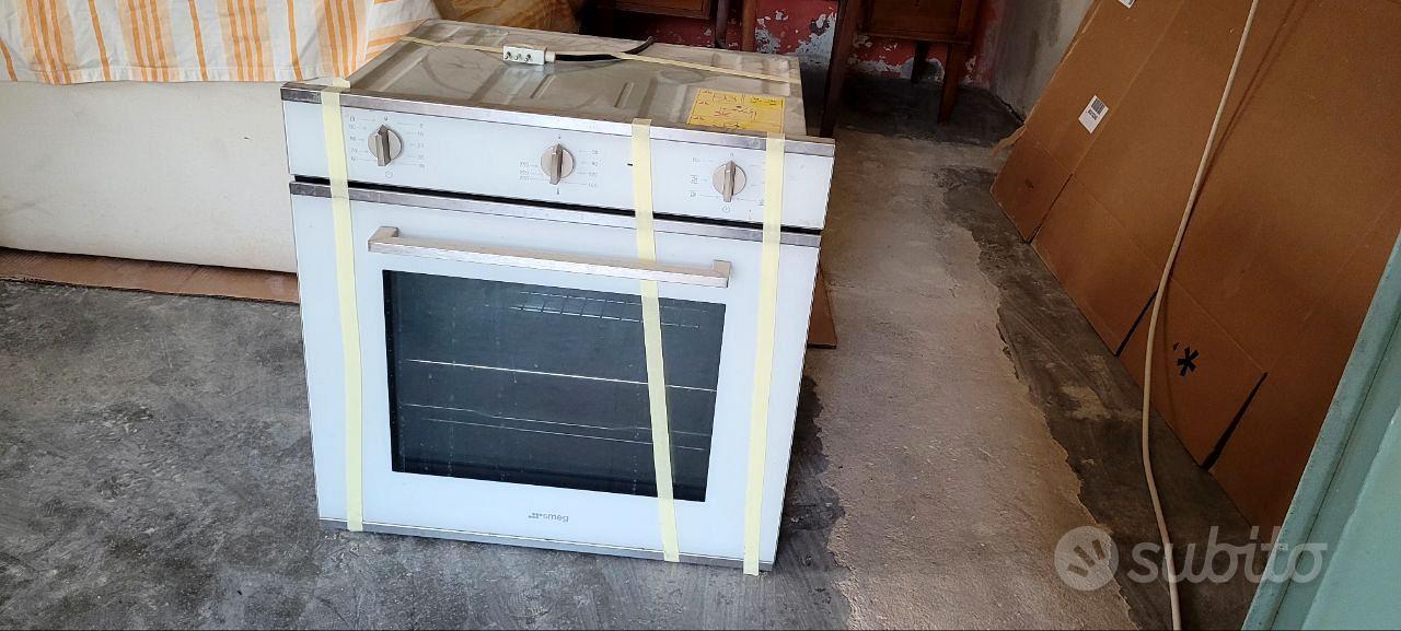 Forno elettrico da incasso Smeg bianco - Elettrodomestici In vendita a  Vicenza