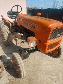trattore fiat 215+ portalegna+ tettuccio 