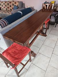 tavolo arte povera con sedie