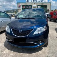 Lancia Ypsilon 1.2 69 CV 5 porte Gold