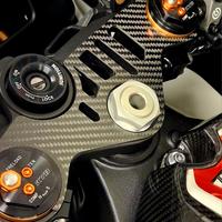 Yamaha R1 2015 > 2026 carbonio 