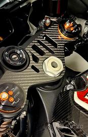 Yamaha R1 2015 > 2026 carbonio 