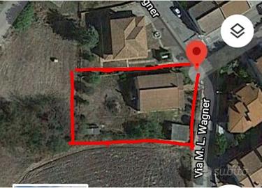 Casa con terreno ad OSCHIRI TRATTATIVA PRIVATA