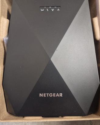 NETGEAR X6 TRI BAND Wifi MESH EXTENDER