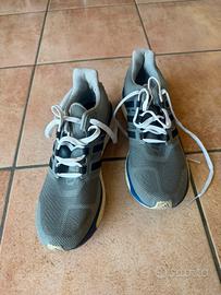 Adidas da corsa misura 44