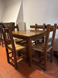 Tavolo e sedie