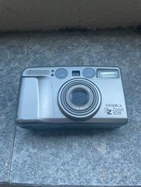 Yashica Ez Zoom 105