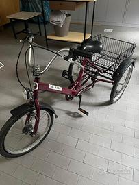 BICICLETTA TRE RUOTE