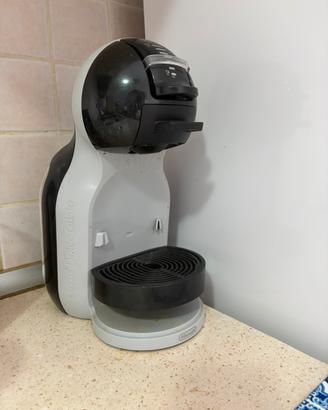 Macchienetta del caffe’ dolce gusto