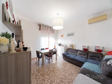 3 LOCALI SENZA SPESE !!