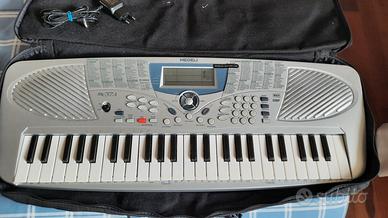 Tastiera/ Pianola elettronica 