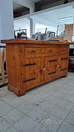 Credenza Madia rustica in pino massello con cernie