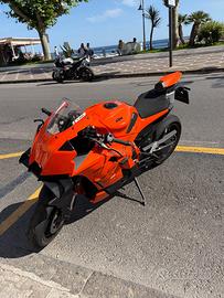 Ktm rc 990 r