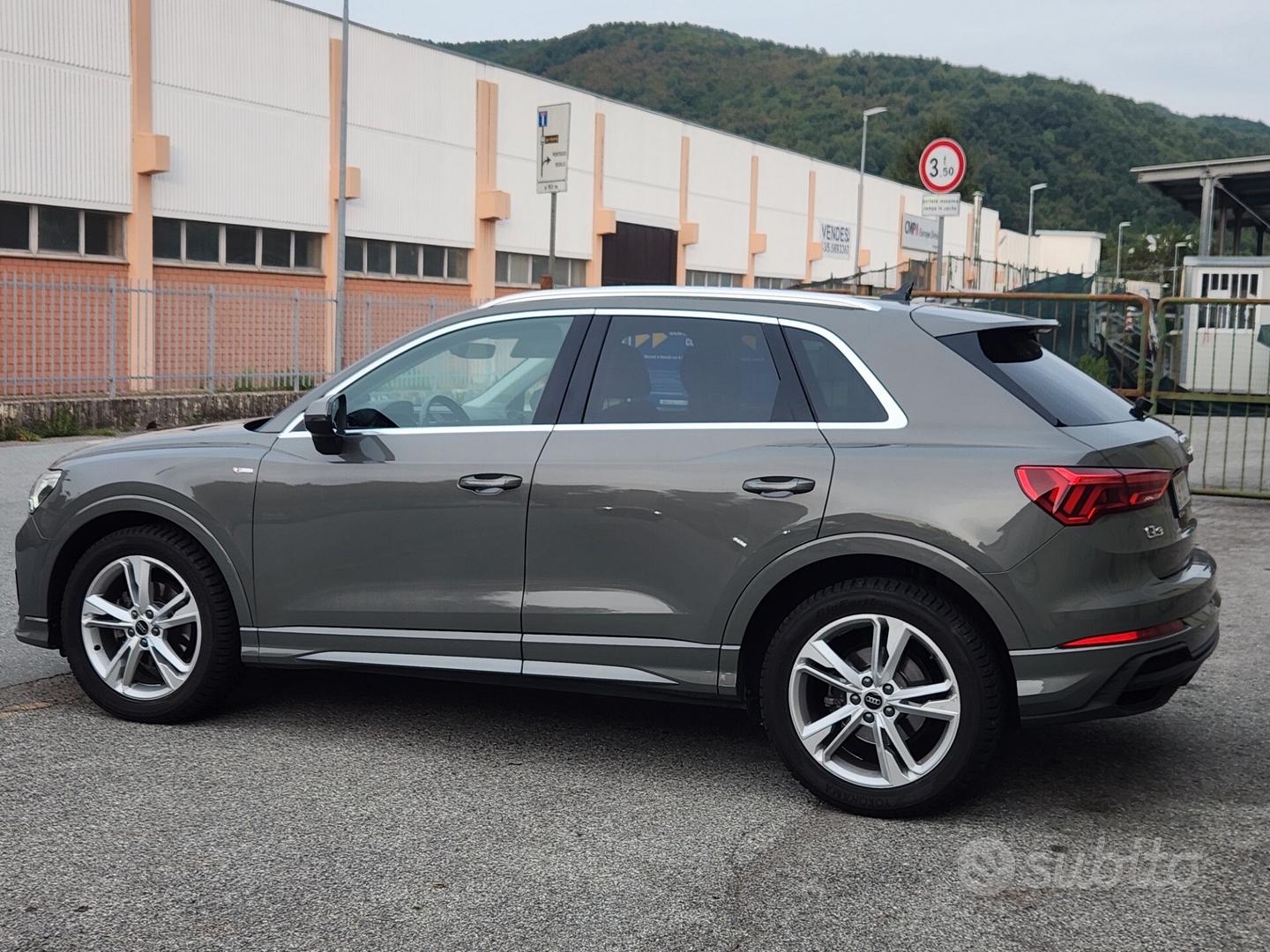 Audi Q3 2023 photo 2