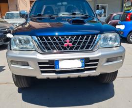Mitsubishi L200 2.5 Double Cab Pick-up GLS MOTORE 