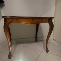 Tavolino vintage, in legno, forma particolare