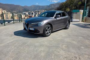 Alfa Romeo Stelvio 2.2 Turbodiesel 190 CV AT8 Q4