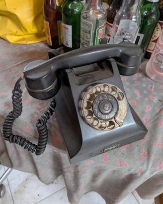 Telefono antico L. M. Ericsson Stockholm