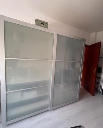 Armadio ikea