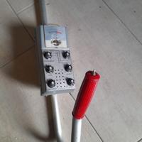 metal detector 