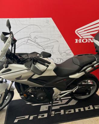 Honda NC700X versione DCT