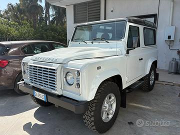 Land Rover Defender S 90 Td4 2.2 Puma