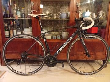 Bicicletta da corsa Orbea.