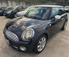 MINI COOPER D 1.6 110CV