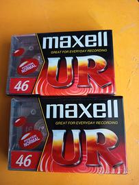vintage Maxell UR46