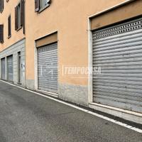 LOCALE COMMERCIALE IN ZONA CENTRALE