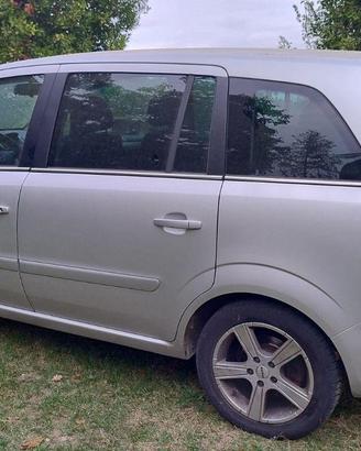 Opel Zafira 1.6 EcoTurbo Metano 150cv