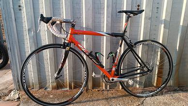 bici da corsa OLMO 