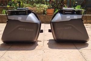 Valigie laterali Moto Guzzi Stelvio +accessori