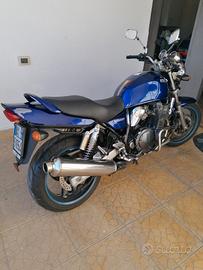 moto suzuki gsx 750 inazuma