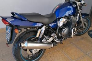 moto suzuki gsx 750 inazuma