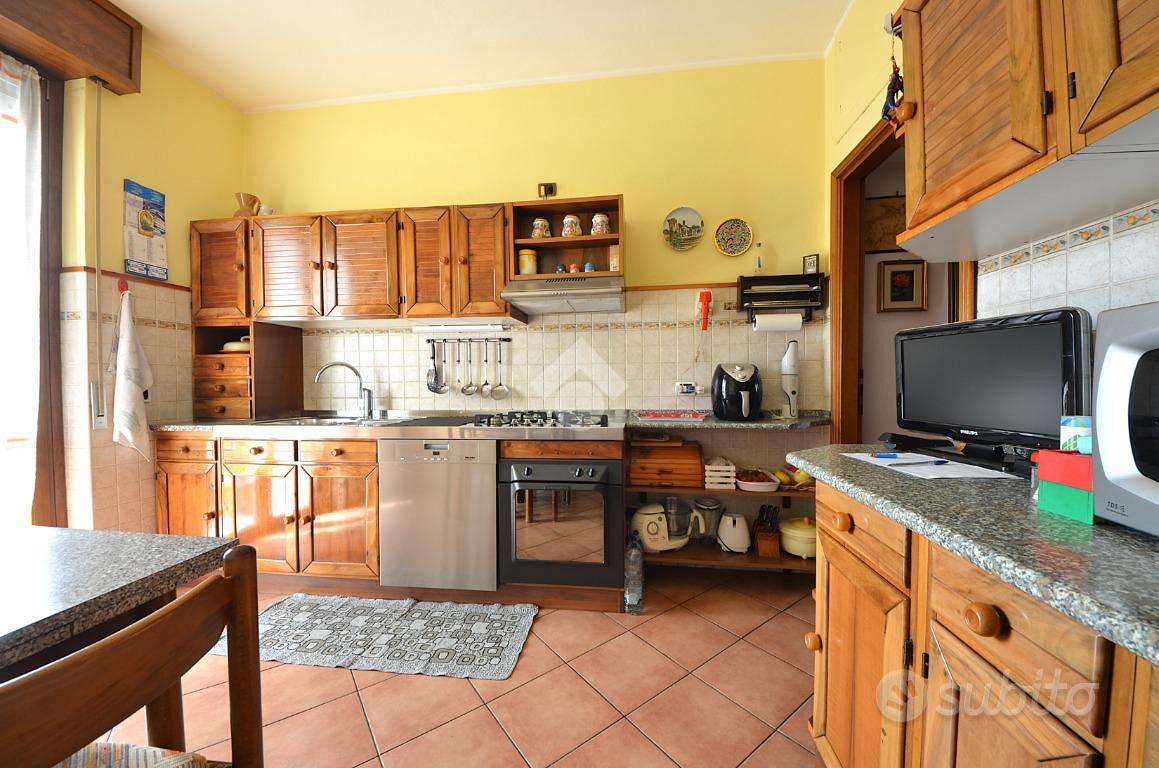 3 LOCALI A CAMBIAGO - Altro