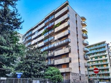 MONOLOCALE A MILANO