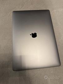 MacBook Pro 15 pollici 2016