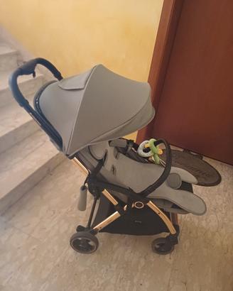 passeggino ultraleggero  Kikkaboo
