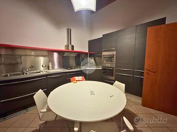 3 LOCALI A VIADANICA