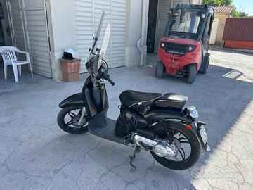 Scarabeo 50
