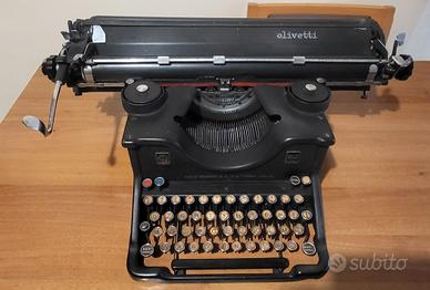 Macchina da scrivere antica Olivetti M40 