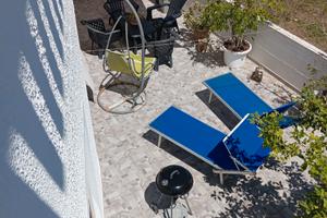 Appartamento con veranda coperta e cortile interni
