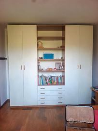 Guardaroba tre colonne