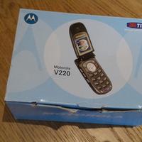 Cellulare Motorola V220