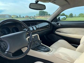 Jaguar xk8  prezzo 8000