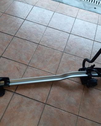 Portabici Thule da tetto nero/alluminio