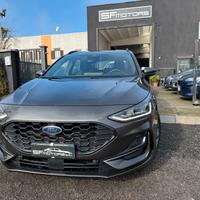 Ford Focus 1.5 EcoBlue 115 CV automatico SW ST-Lin