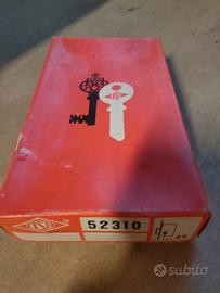 Cosa 52310 serratura infilare cilindro sagomato 